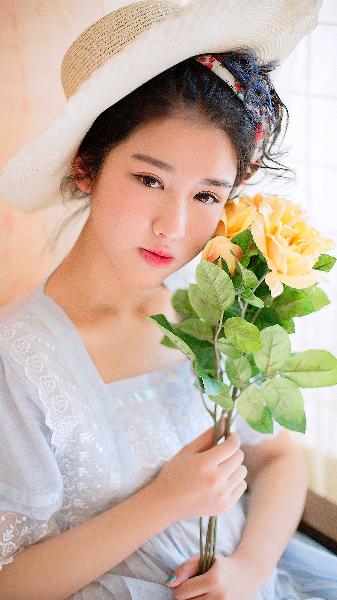 国产精品视频资源哪里找？3个网站推荐！让你轻松观看高清<strong>人妻</strong>影片！